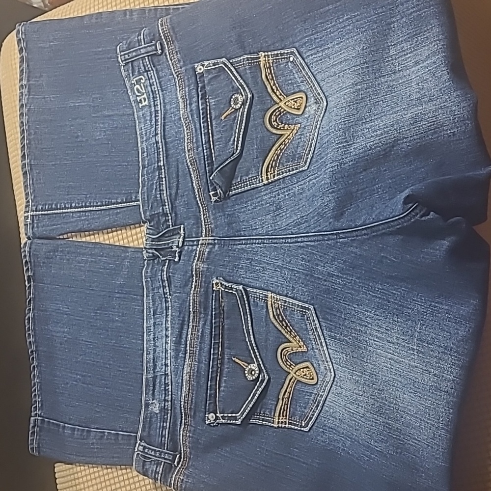 H2J Womens 24W denim blue jean boot flare cut stretchy with embroidered pockets